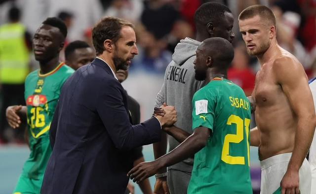 黄金甲体育-南门：年轻人进步惊人 福登：贝林厄姆将成世界最佳