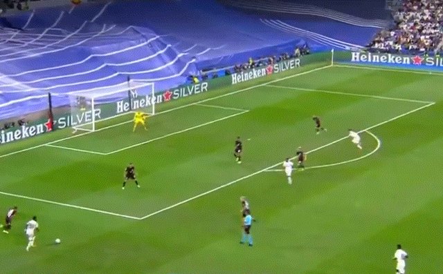 黄金甲体育官网-巴尔韦德：右脚将连进左脚球？自信最重要！