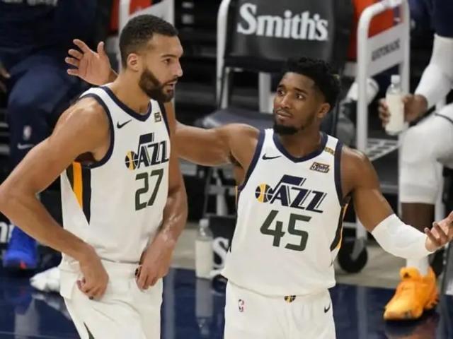 黄金甲体育官方网站-安吉：爵士球员并不团结 重建是管理层一致决定