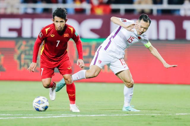 黄金甲体育官网-国足耻辱性不敌越南彻底出局 最后的底线不垫底？